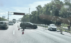 Lý do lốp xe nổ trên cao tốc và cách xử lý hiệu quả