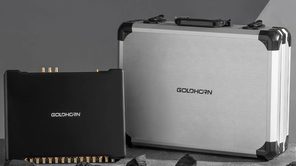 DSP tích hợp Amply ô tô