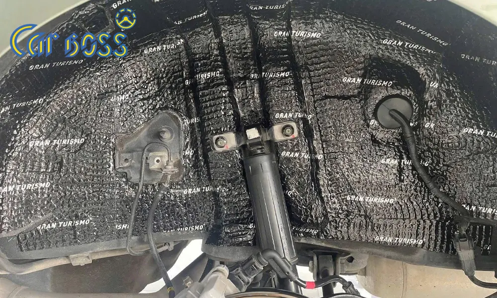 Cách âm chống ồn ô tô Ford Ranger - Bảo hành 1 năm 3 Triệt tiêu tiếng rào lốp và tạp âm mặt đường tại hốc bánh khi cách âm chống ồn ô tô Ford Ranger