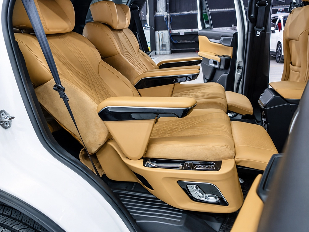 Ghế limousine ô tô nâng tầm đẳng cấp nội thất